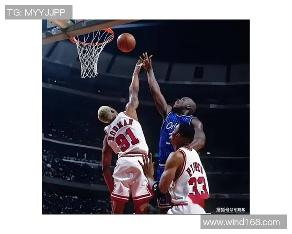 乔丹足球传奇:从篮球巨星到绿茵场的跨界挑战与成功 乔丹足球传奇:从篮球巨星到绿茵场的跨界挑战与成功