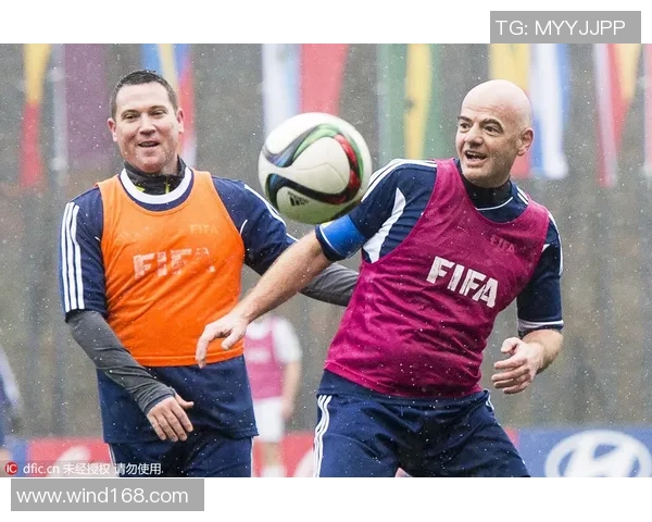 足球巨星进球瞬间高清动图集精彩回顾球场经典时刻 足球巨星进球瞬间高清动图集精彩回顾球场经典时刻