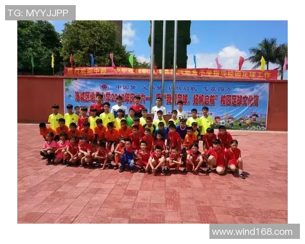 李家德足球球星成长历程与辉煌成就全面解析 李家德足球球星成长历程与辉煌成就全面解析